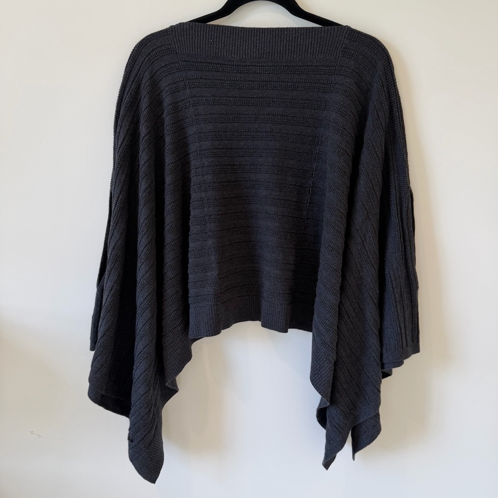 lululemon athletica Charcoal Grey Knit Ribbed Poncho One Size